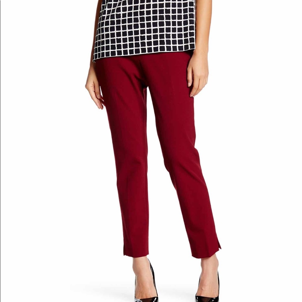 - Oscar de la Renta – Wool Blend Ankle Slit with pants